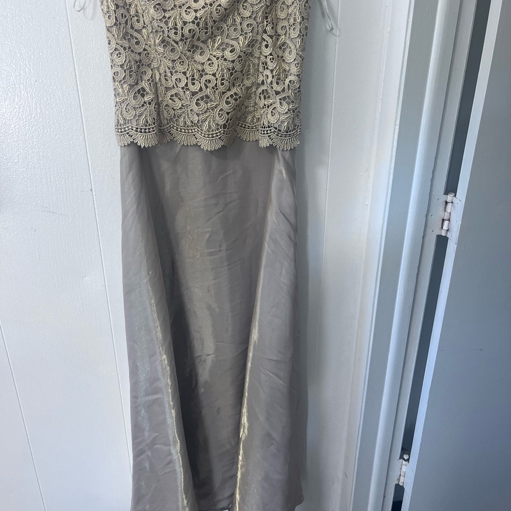 Scott McClintock Cream Formal Gown
